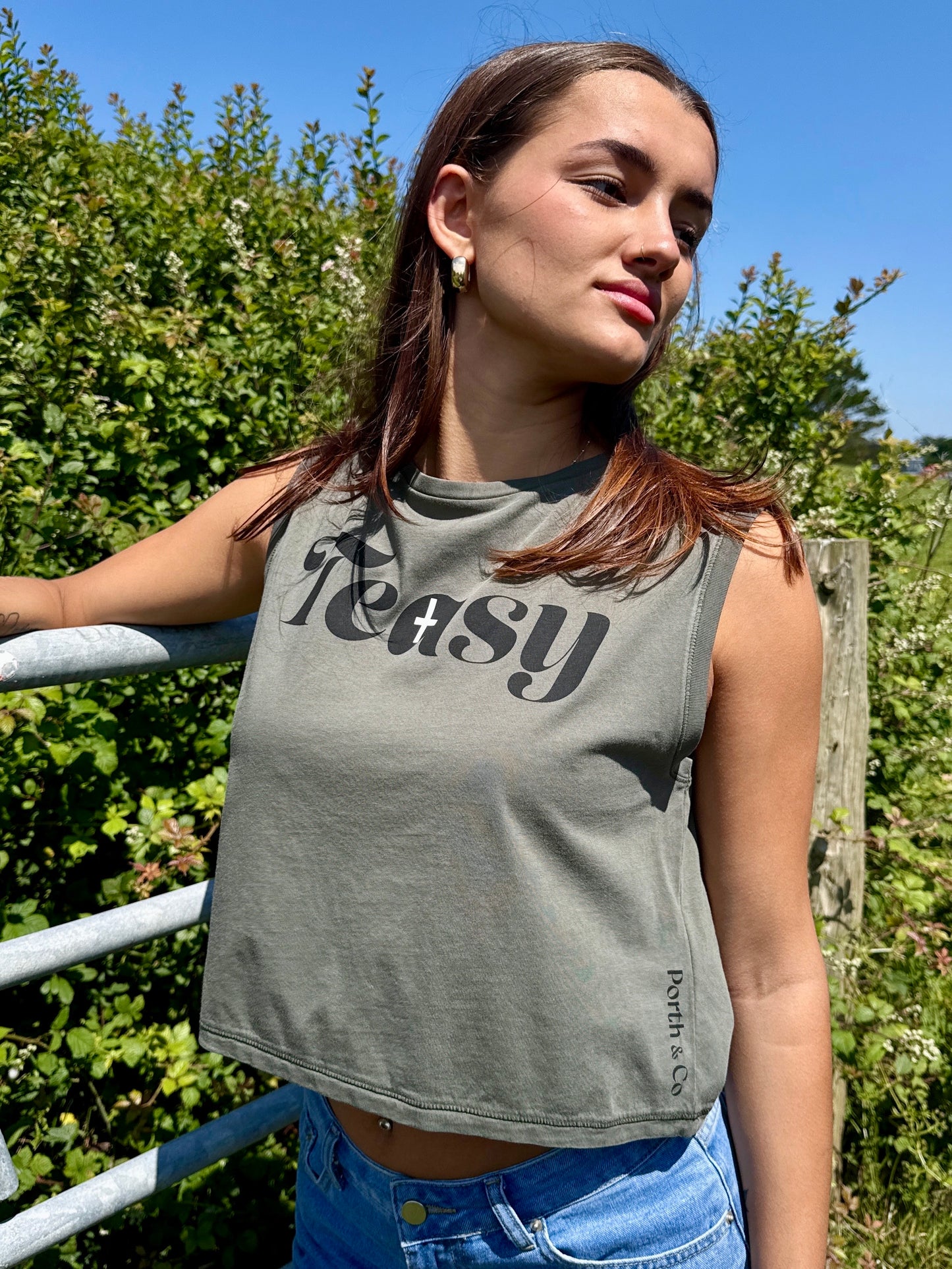 TEASY CROPPED VEST TOP - KHAKI