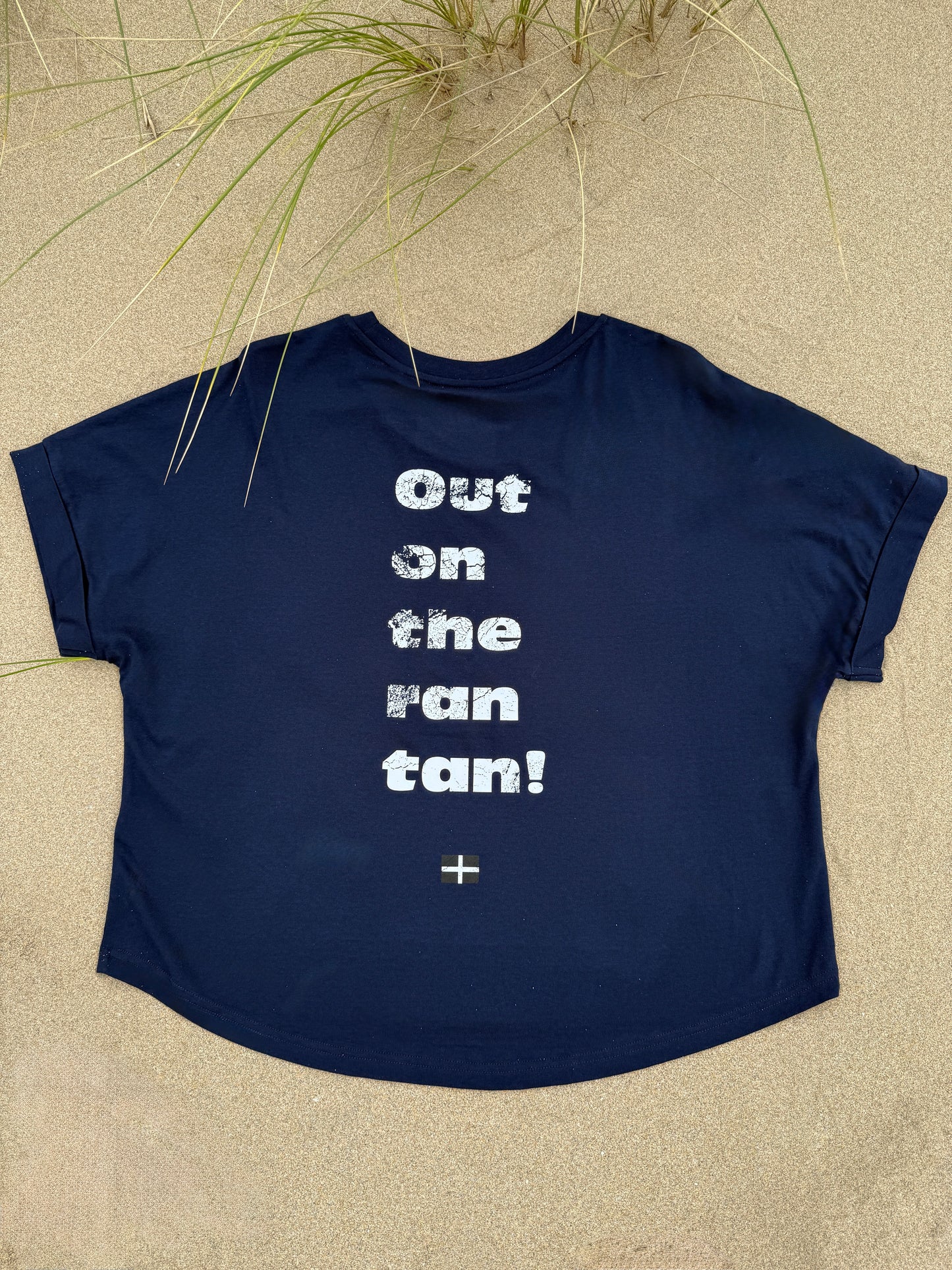 OUT ON THE RAN TAN WOMENS BOXY T-SHIRT - NAVY